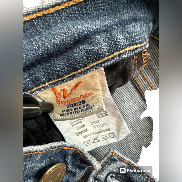 Citizens of Humanity Ric rac #108 distressed low waisted bootcut size 26 - Picture 4 of 11